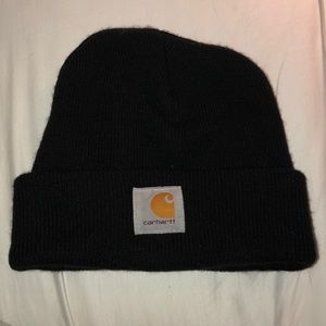 black carhartt beanie